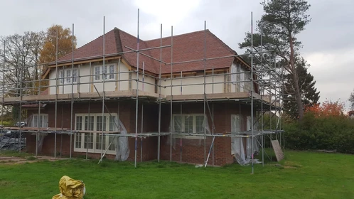 18e3e388-7404-40b5-a0b5-79b4935e4b8e